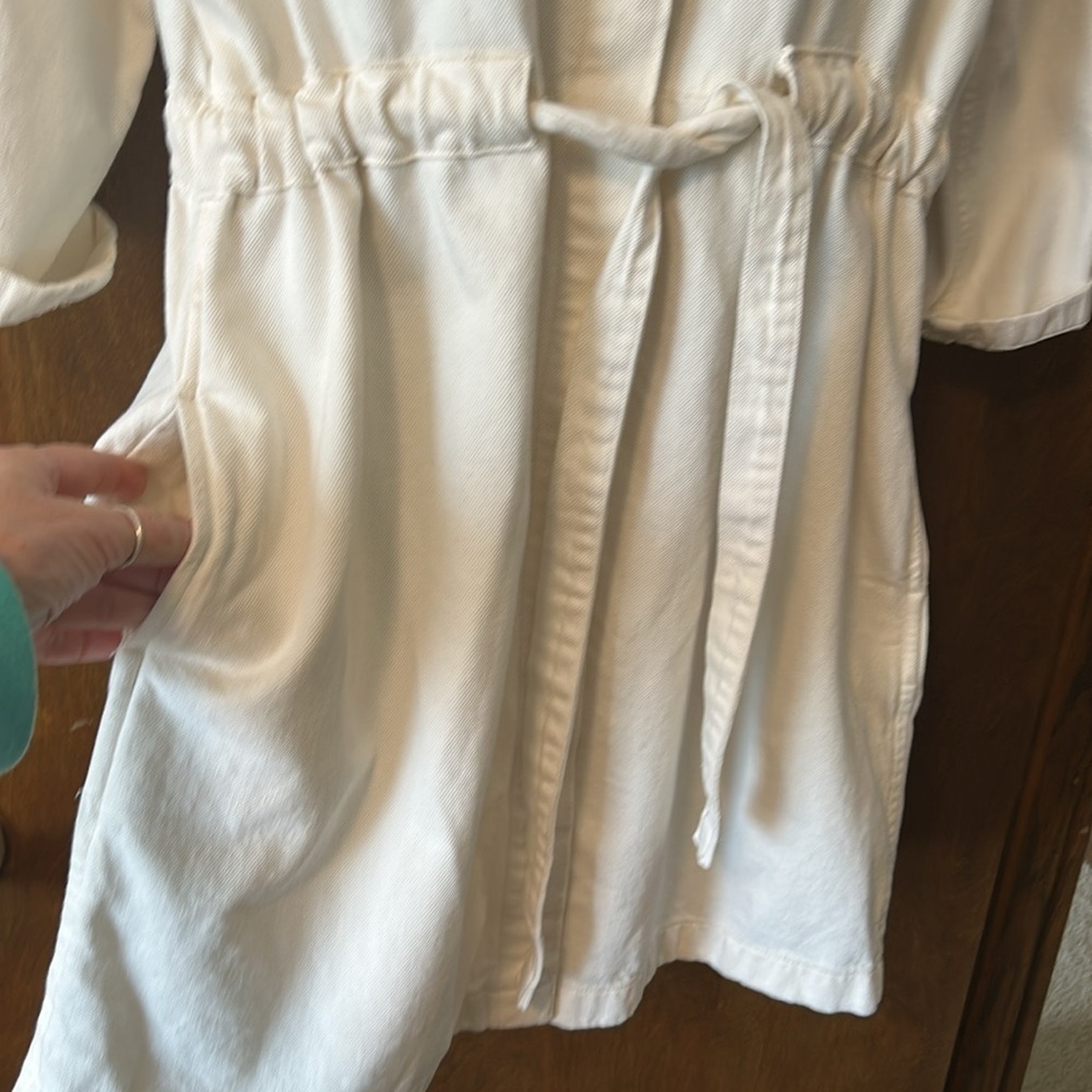LEVI AINSLEY SHIRT DRESS FLATTERING ADJUSTABLE TIE WAIST SIZE S - Picture 4 of 12